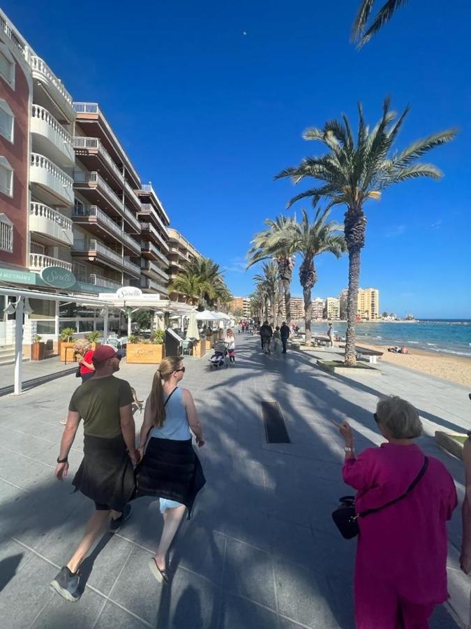 Beautiful Apartment Playa Del Cura Beach In Torrevieja Spain Esterno foto