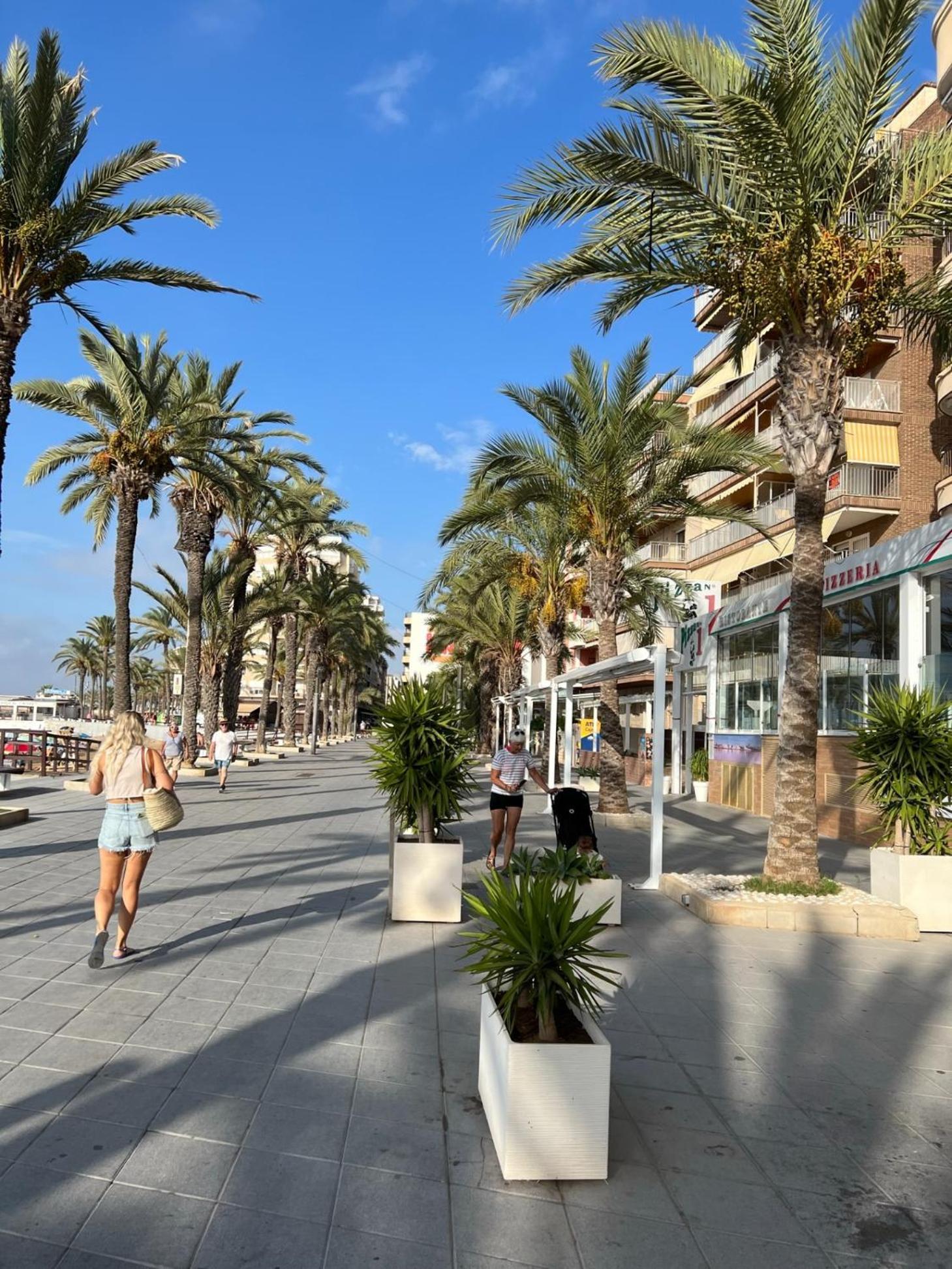 Beautiful Apartment Playa Del Cura Beach In Torrevieja Spain Esterno foto